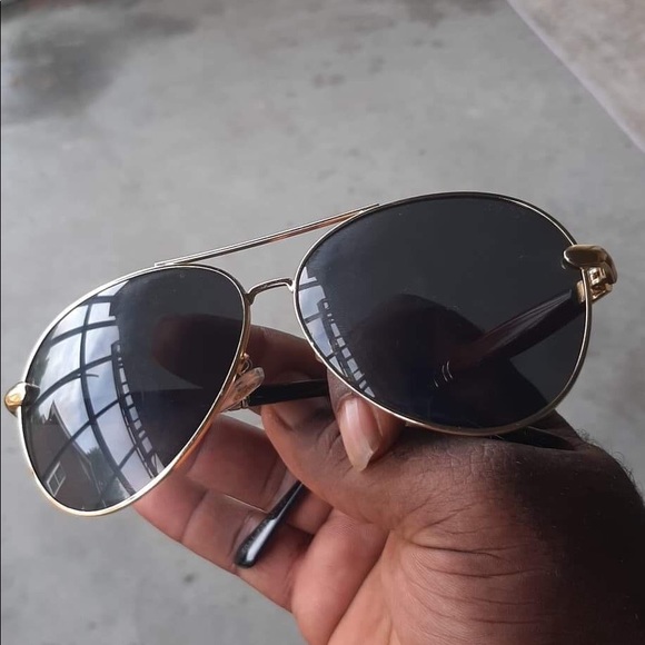 Aviator - Picture 4 of 4